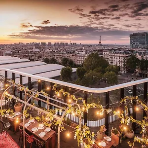 4* Hotel Novotel Porte Versailles